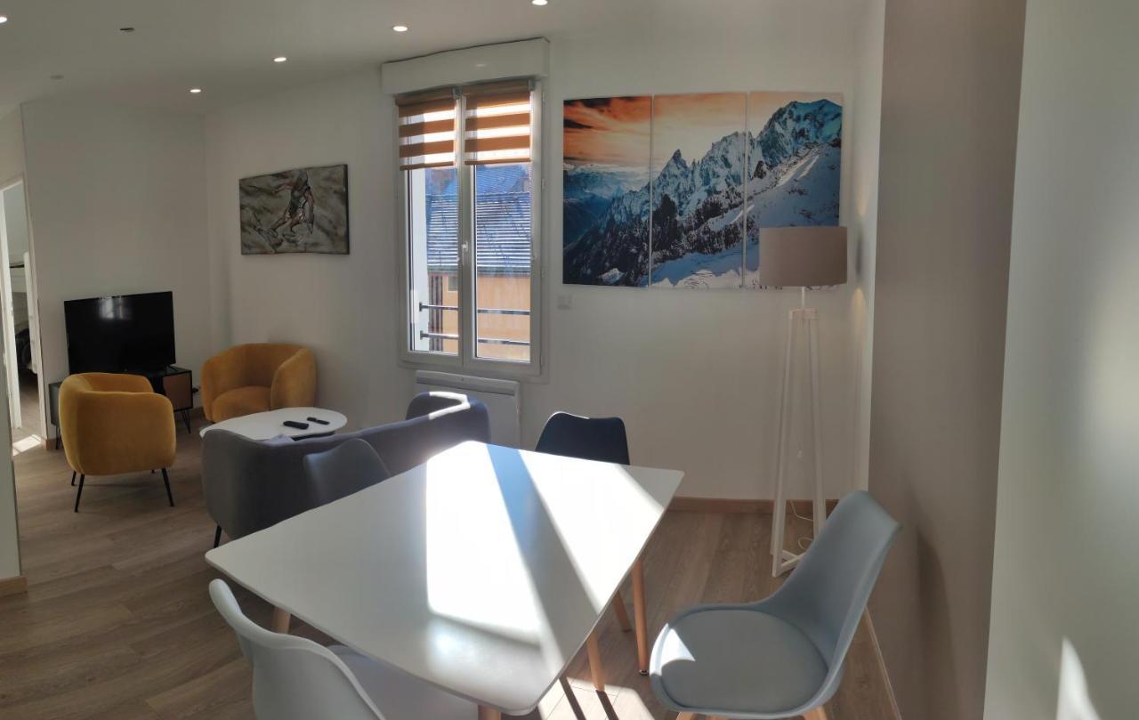 Joli appartement rénové avec terrasse Brides-les-Bains Exterior foto