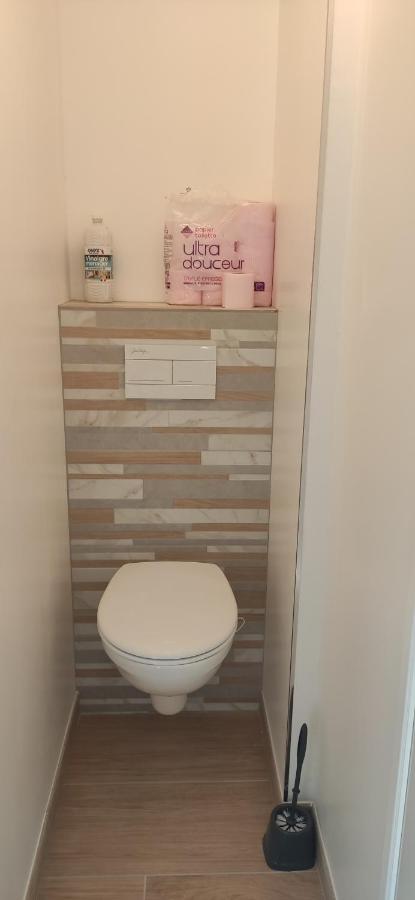 Joli appartement rénové avec terrasse Brides-les-Bains Exterior foto